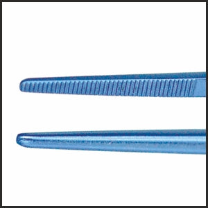 TMF901 Bonn Serrated Dressing Forceps Straight, Titanium tip | TITAN MEDICAL