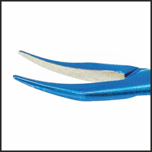 TMH113 Castroviejo Needle Holder, Curved 0.4mm Tip, 10.5mm Jaw, 135mm, Titanium