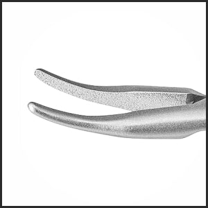 TMH115 Castroviejo Needle Holder, Curved 0.6mm Tip, 10.5mm Jaw, 125mm, Stainless Steel tip | TITAN MEDICAL