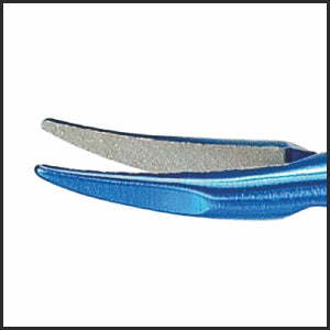 TMH116 Barraquer Needle Holder, Curved 0.4mm Tip, 9.5mm Jaw, 125mm, Titanium tip | TITAN MEDICAL